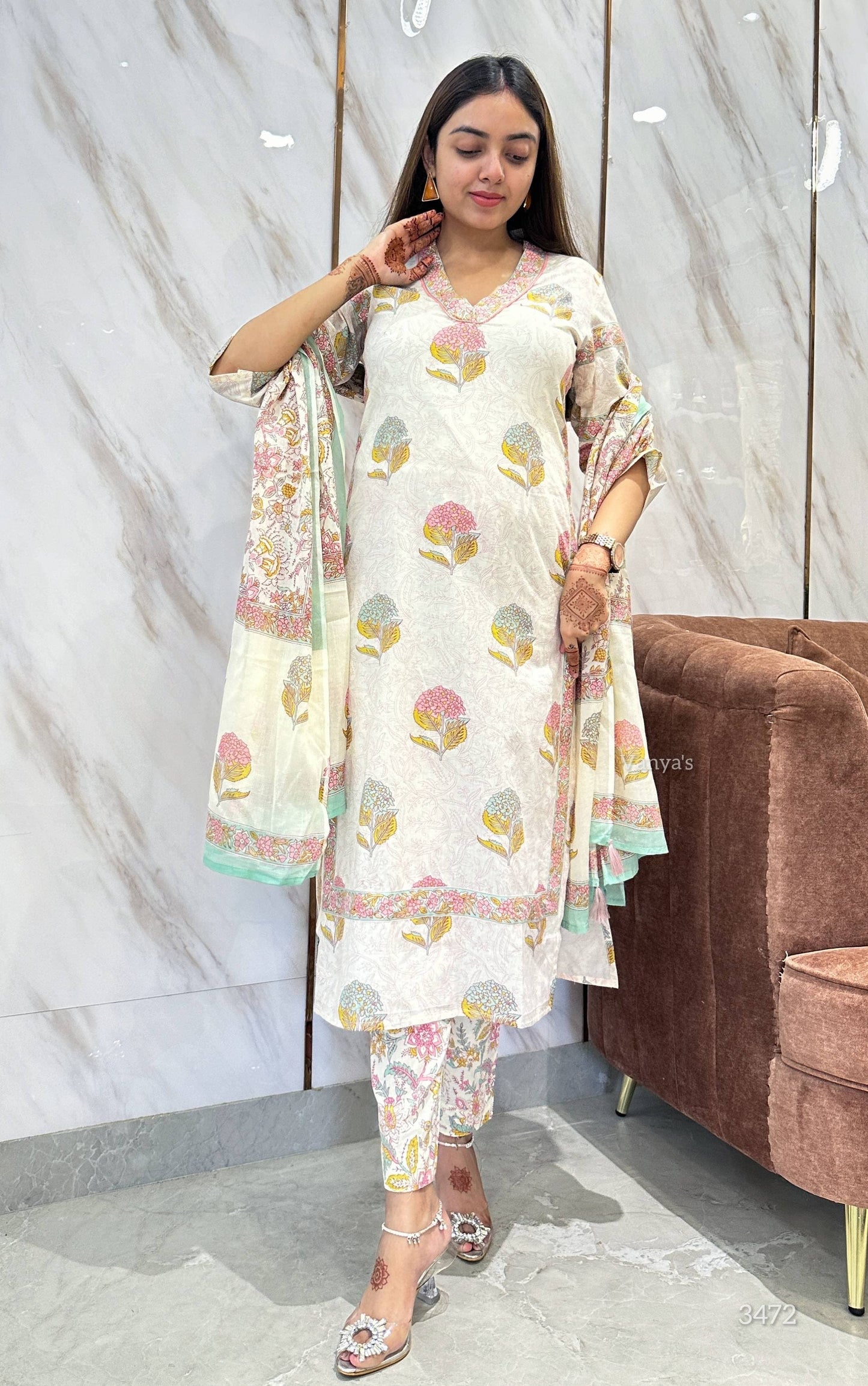 Creamy pastel Suit Set