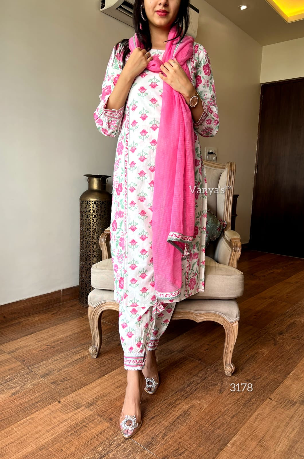 Rose striped suit set