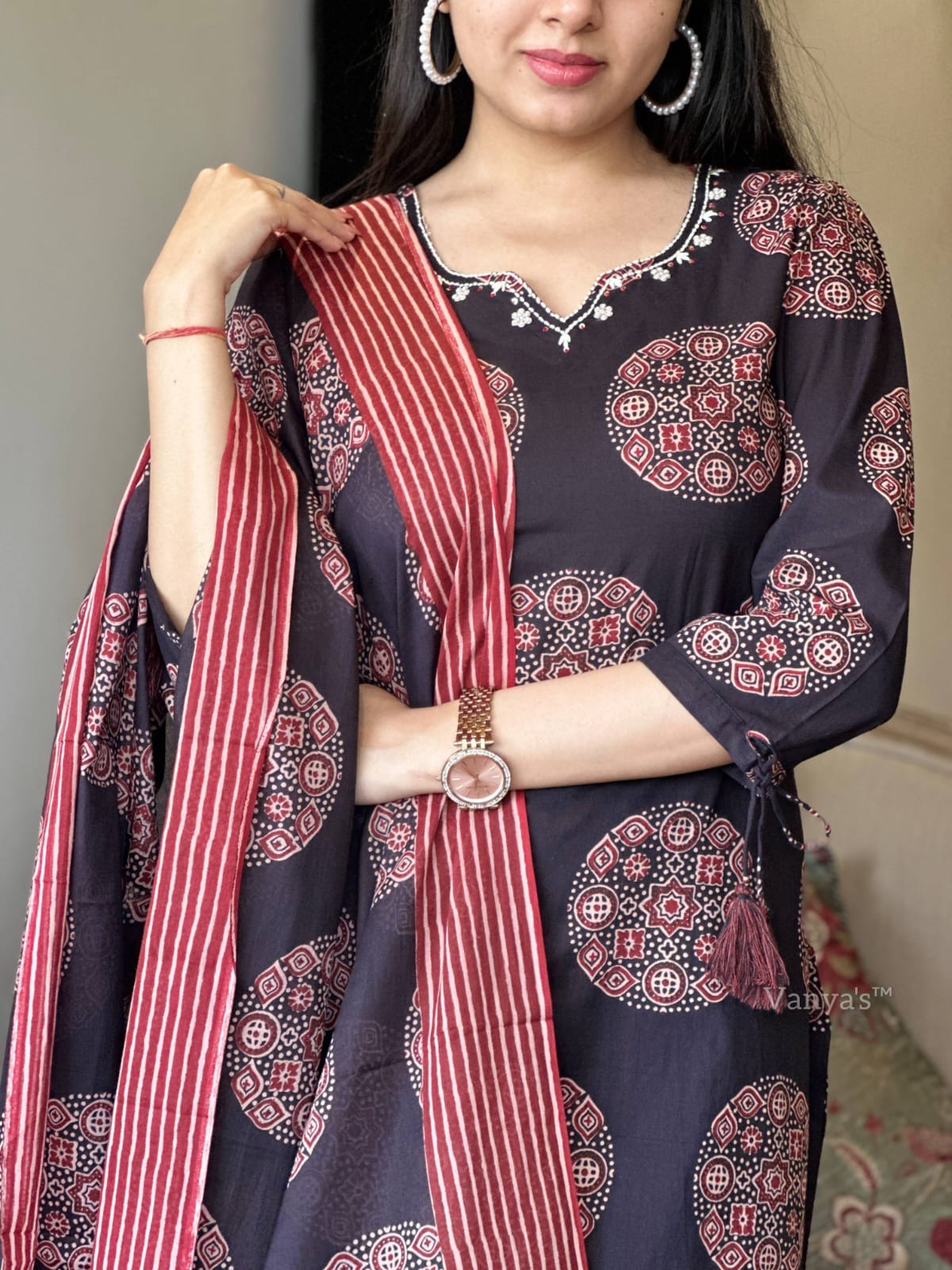 Black embroidery Suit Set