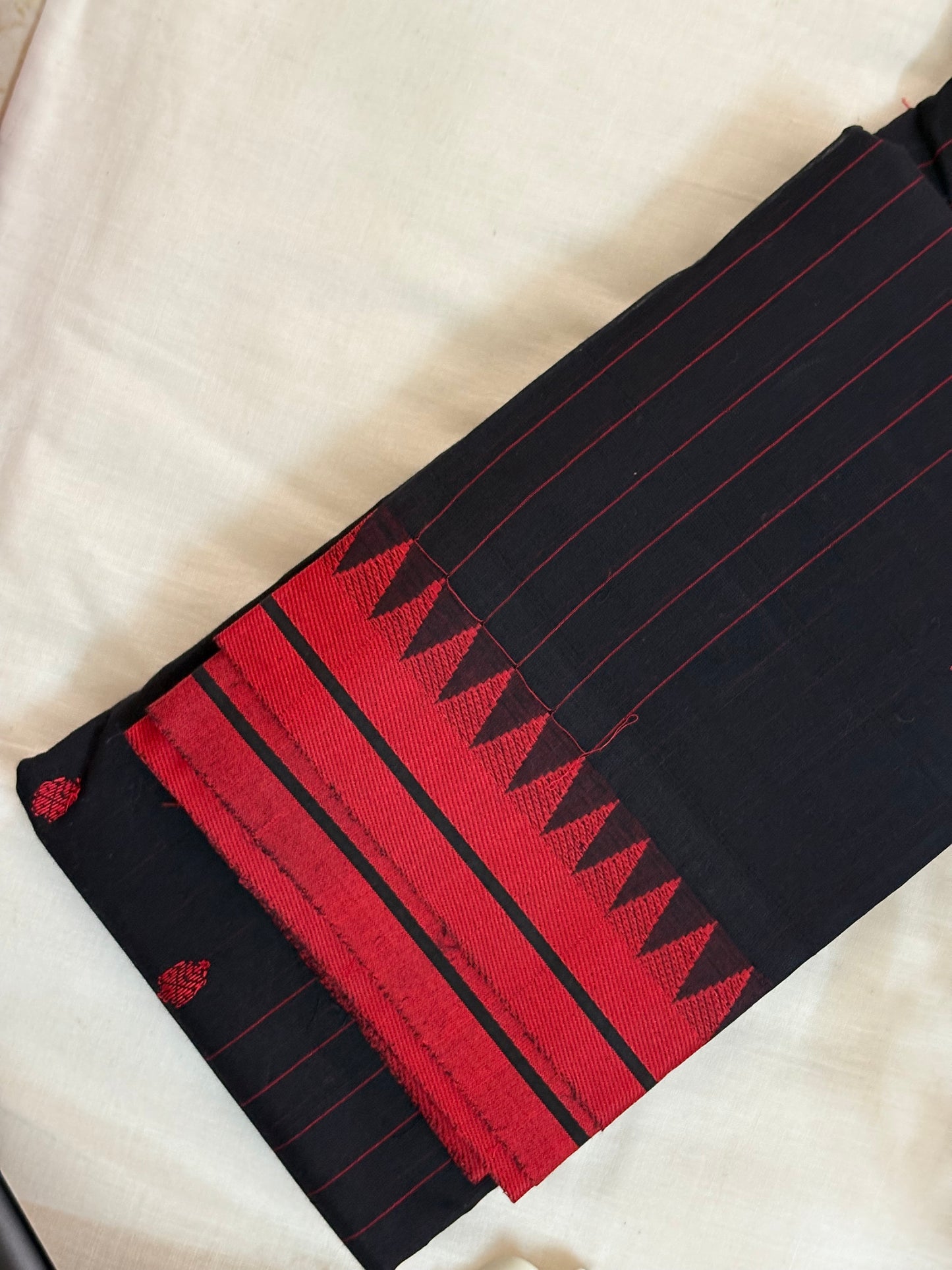 Black thread butta cotton saree