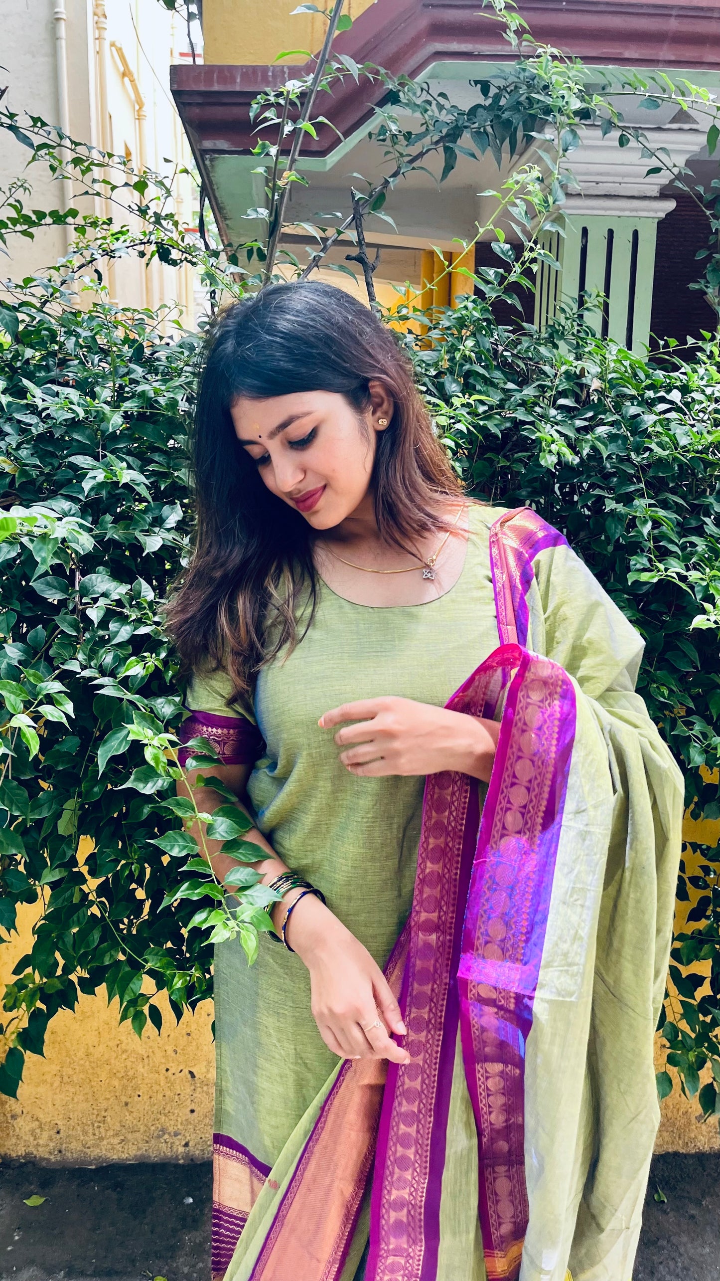 Olive Kanchi Cotton Kurta dupatta