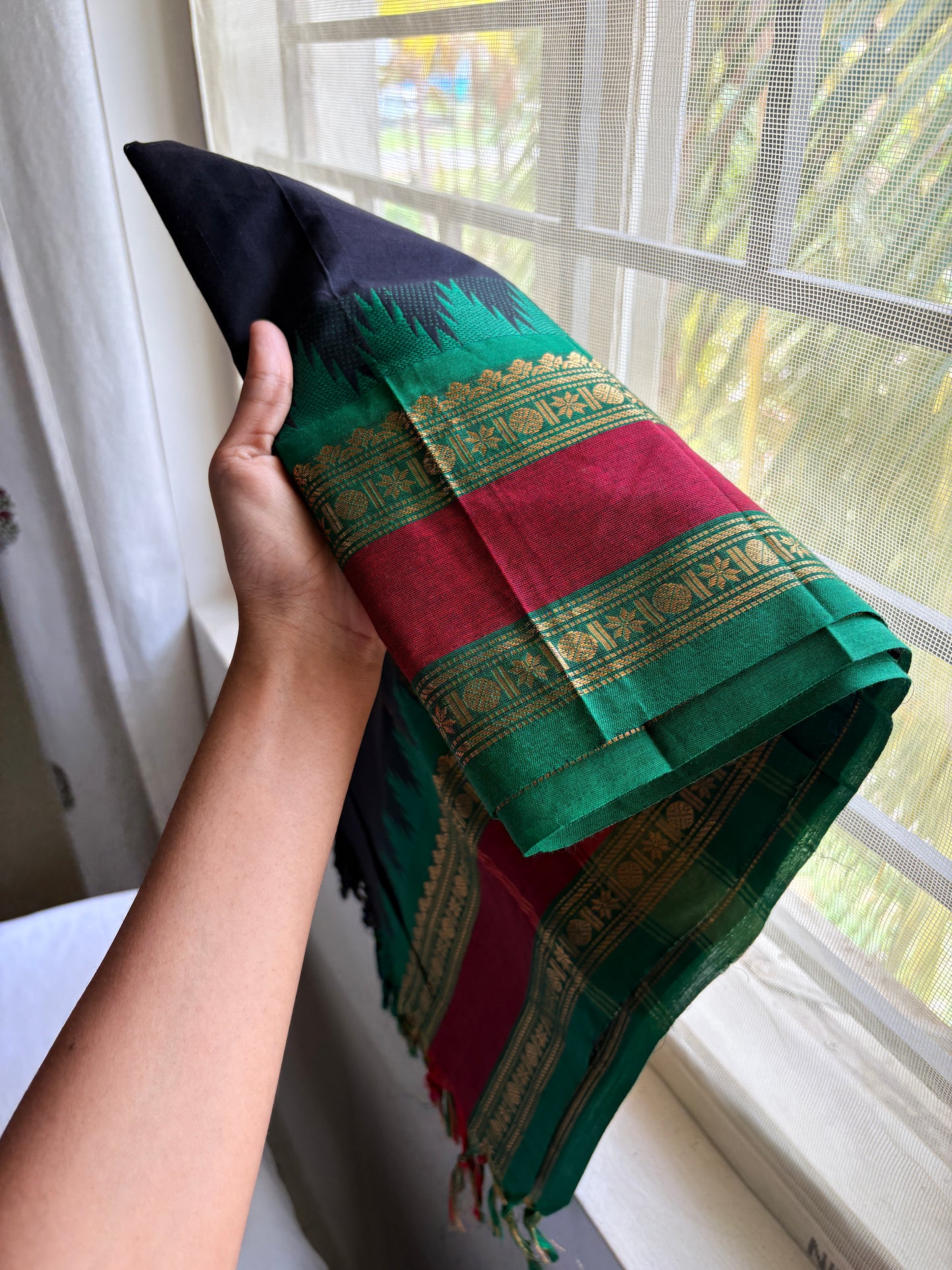 Black Kanchi dupatta