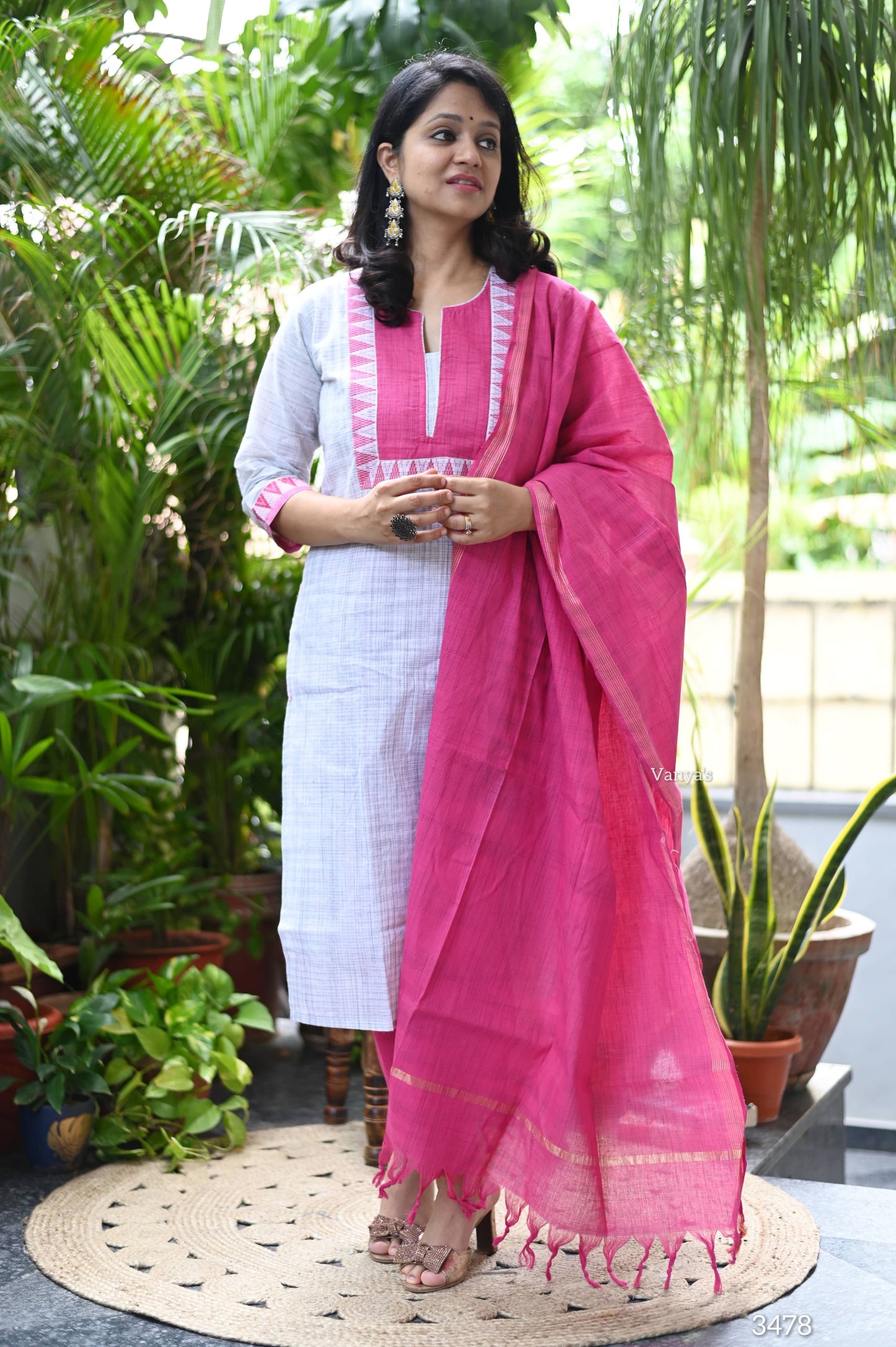 Pink mangalgiri suit set