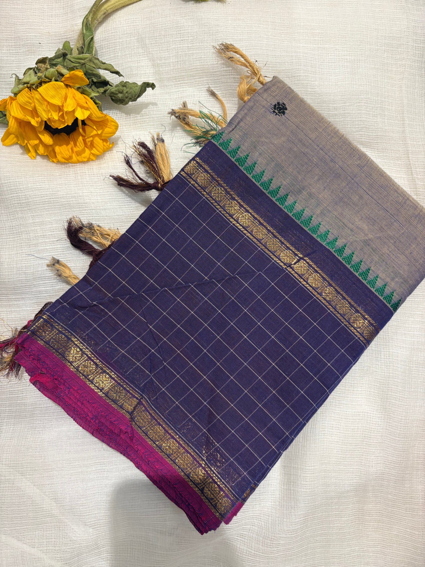 Sapphire Checks Saree