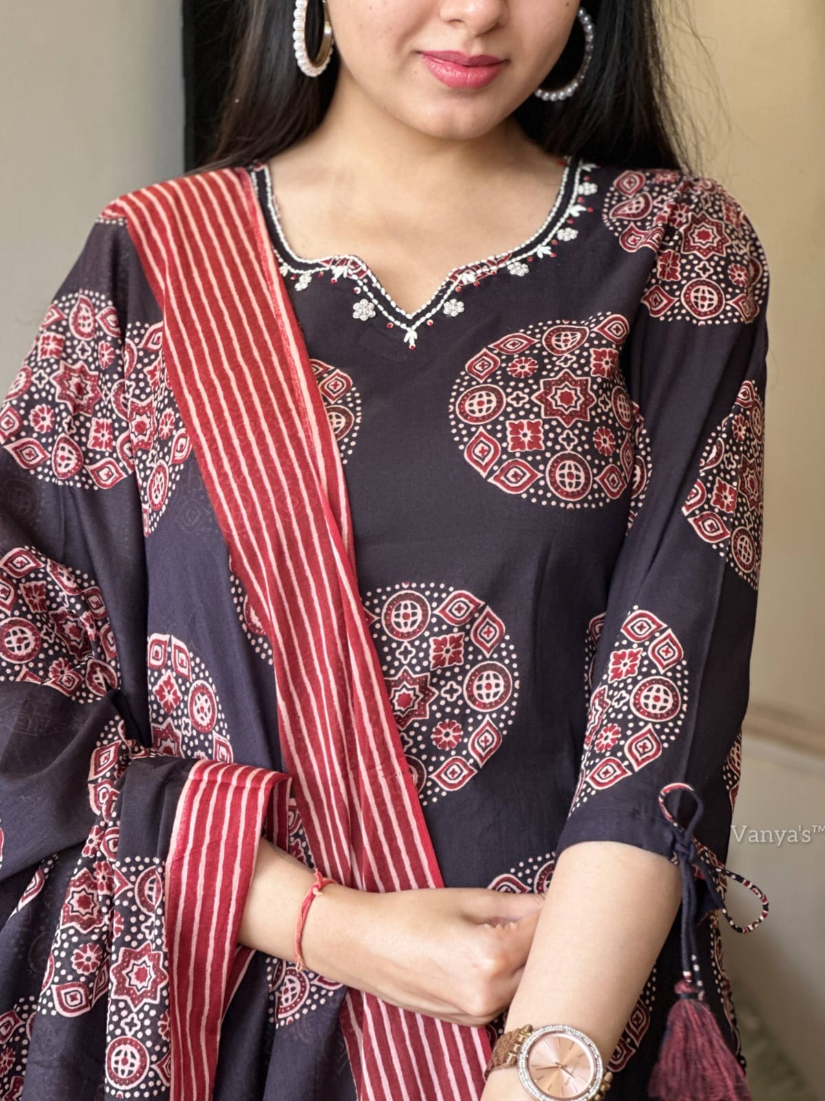 Black embroidery Suit Set