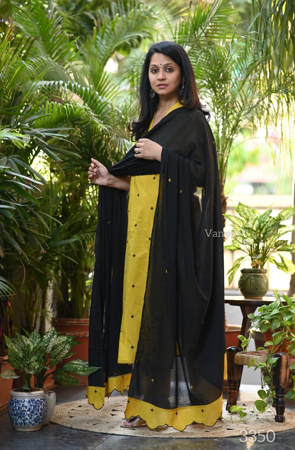 Yellow suit set