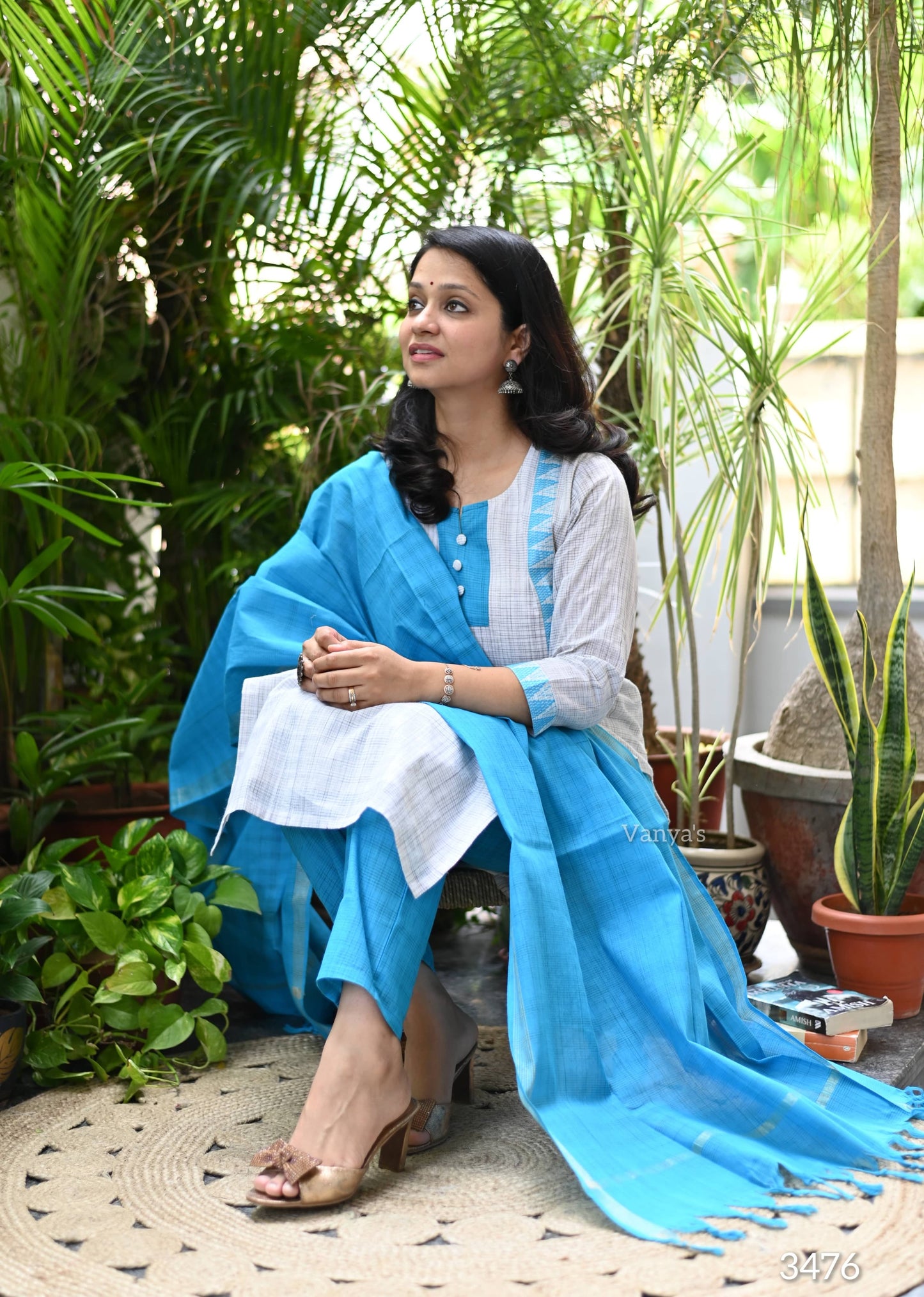 Blue mangalgiri suit set