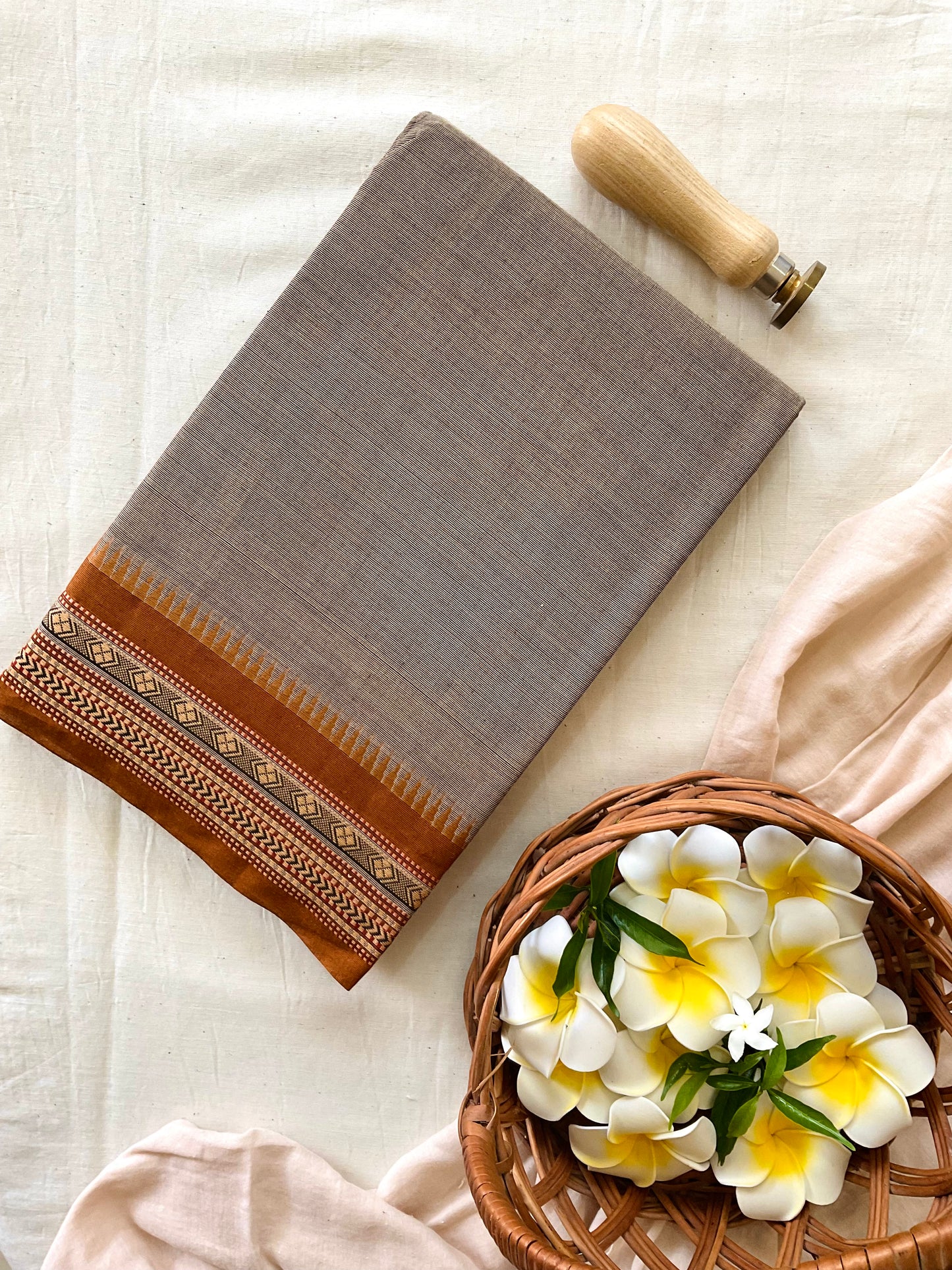 Grey thread border Cotton Saree