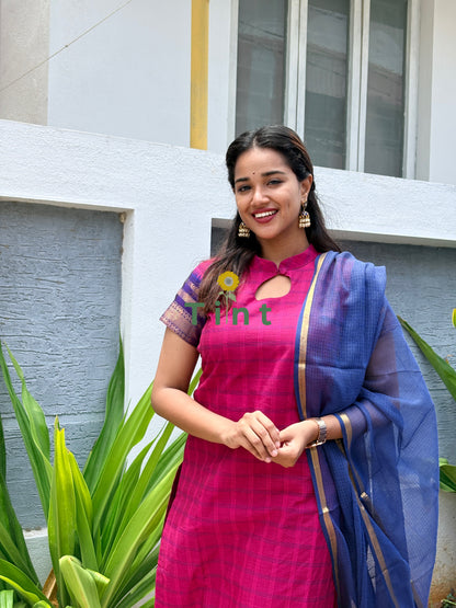 Strawberry kurta with Kota dupatta