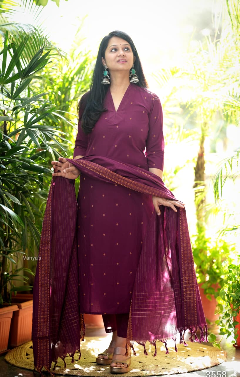 Wine handloom cotton Suit Set