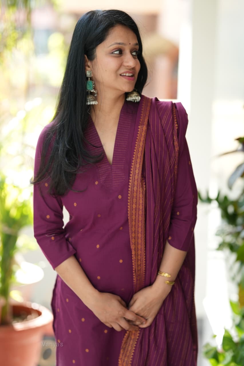 Wine handloom cotton Suit Set