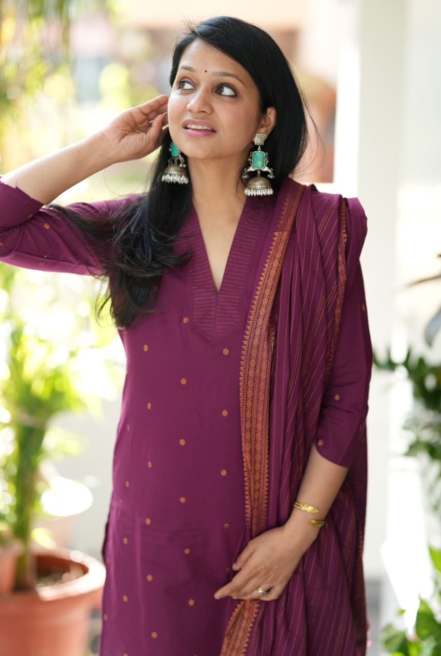 Wine handloom cotton Suit Set