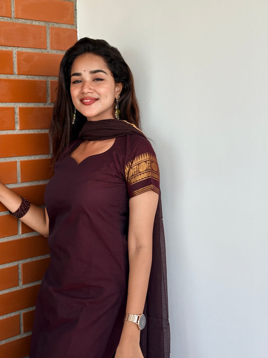 Kaape Kurta with Kota dupatta