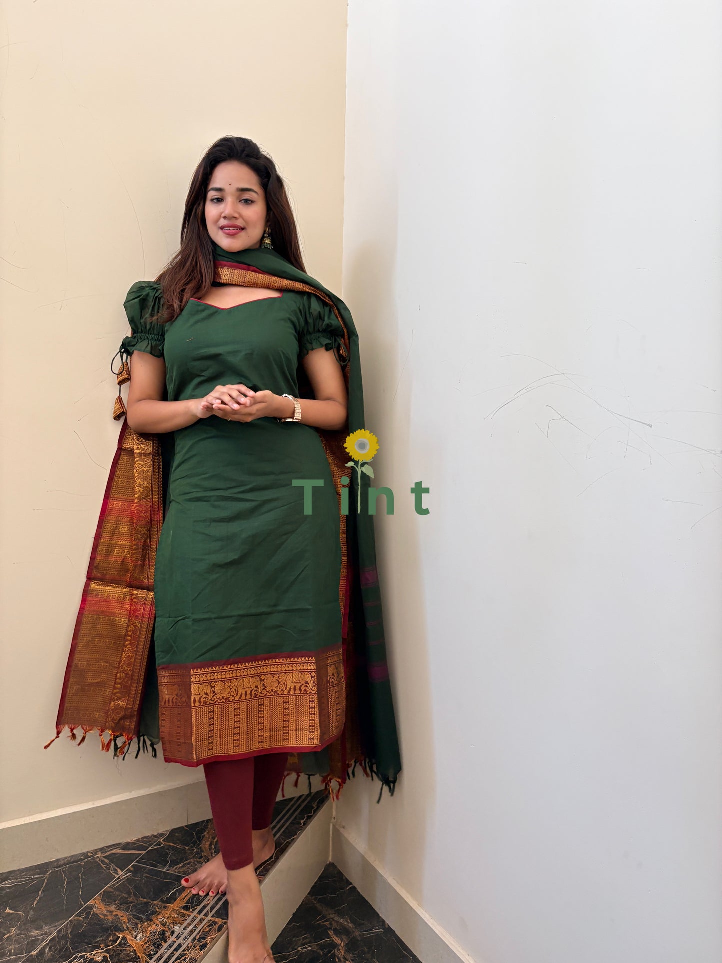 Izhai (Banana leaf) kurta dupatta