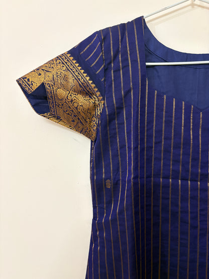 Size XS-Blue pea