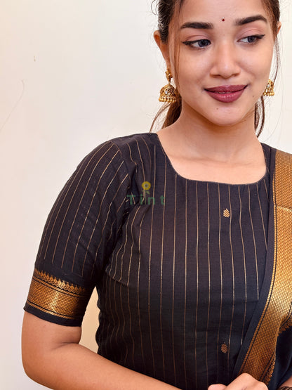 Midnight Gold Kanchi Cotton Kurta dupatta