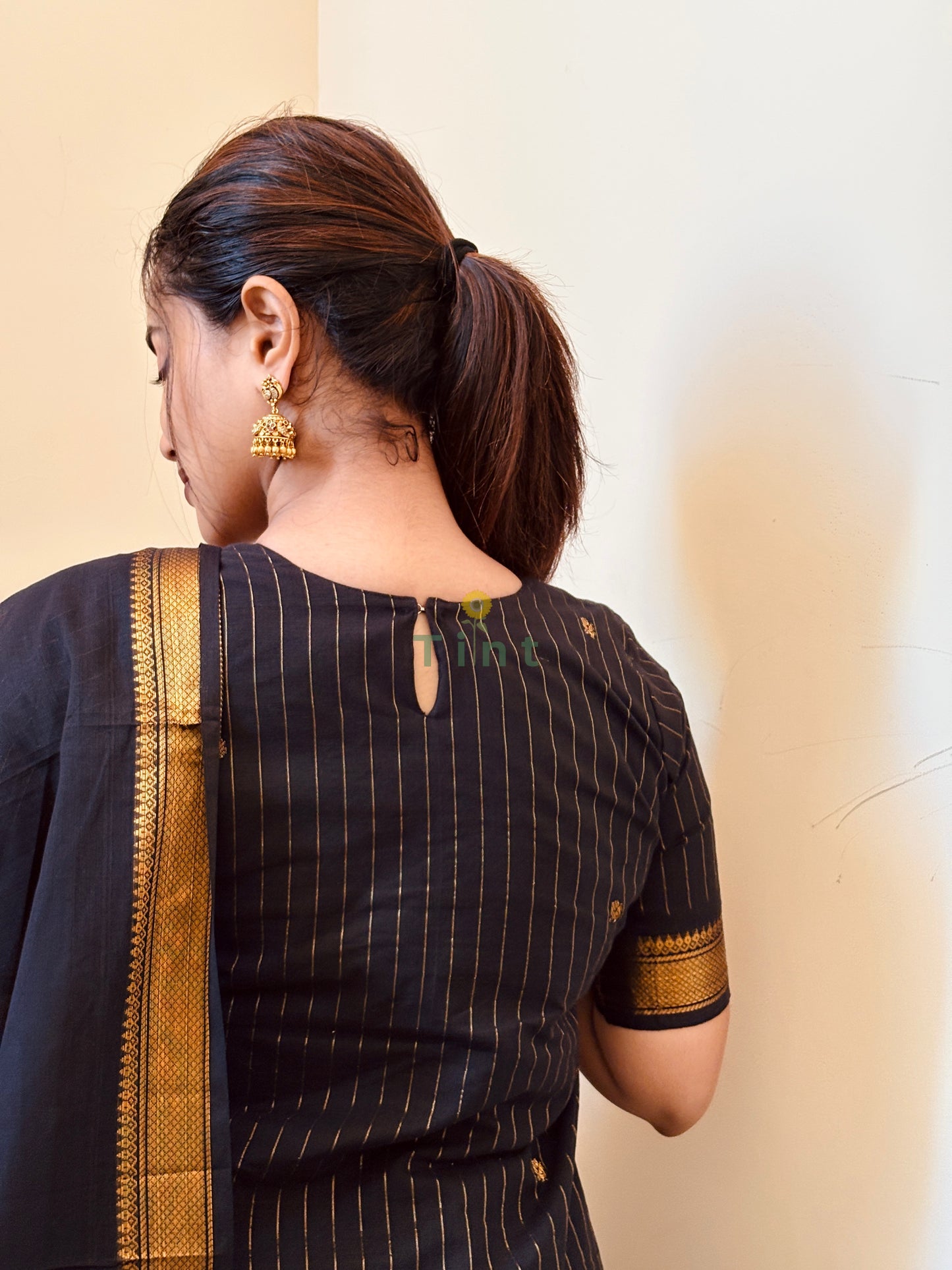Midnight Gold Kanchi Cotton Kurta dupatta