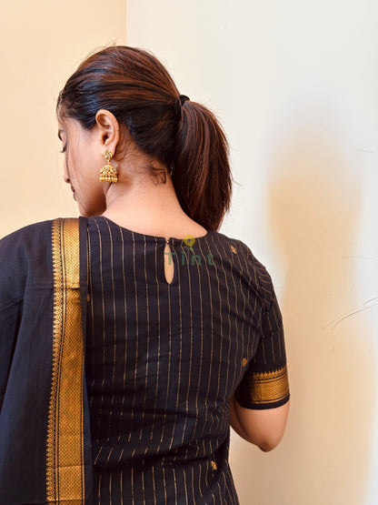 Midnight Gold Kanchi Cotton Kurta dupatta
