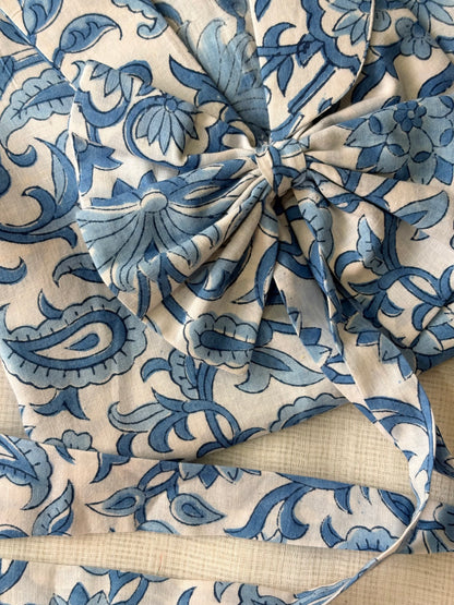 White sky heritage bowtop