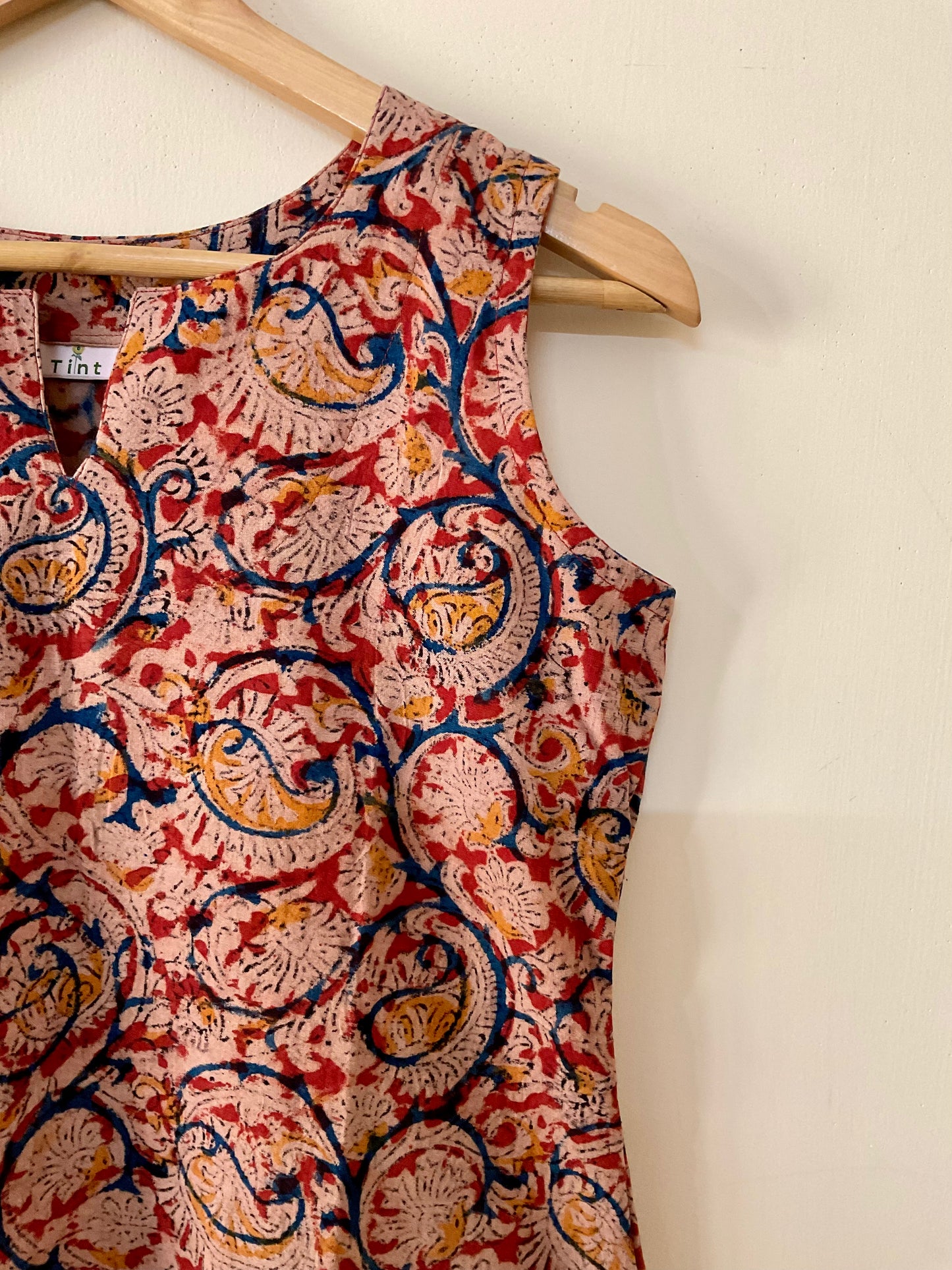 Sandalwood Petals – Handcrafted Kalamkari Kurta